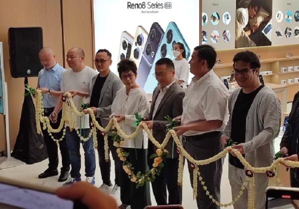 Terjun ke Pasar Premium, OPPO Hadirkan 8 Toko Baru Dengan Lokasi Berbeda di Indonesia