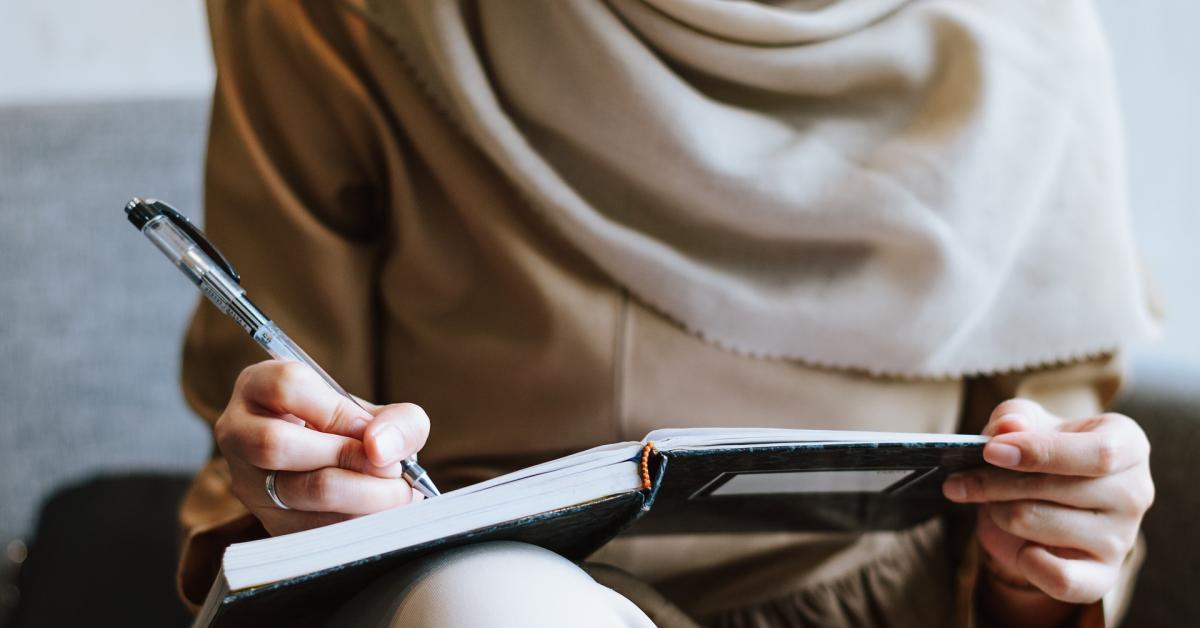 5 Contoh Surat Izin Sakit untuk Parents Kirim ke Guru di Sekolah, Begini Format Penulisannya