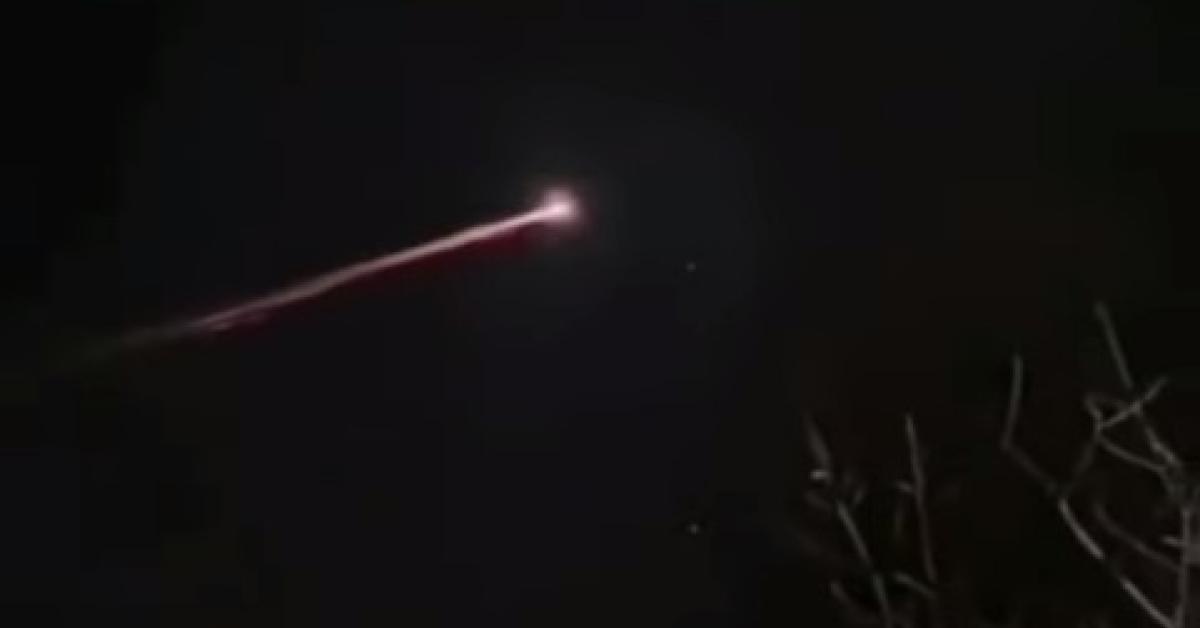Profesor Astronomi BRIN Sebut Meteor Besar Jatuh di Laut Jawa
