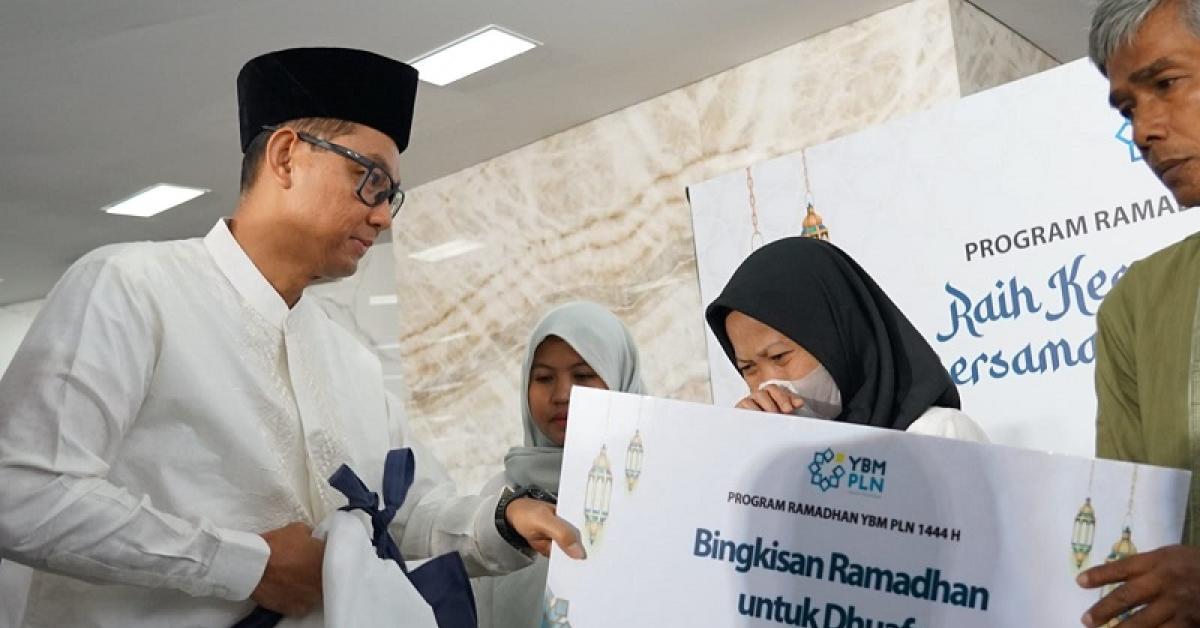 Berbagi Berkah Ramadan, YBM PLN Salurkan Bantuan ke 111.306 Penerima Manfaat
