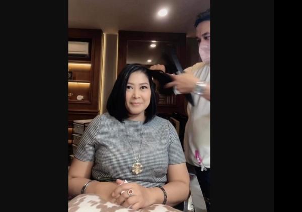 Dewi Tanjung 'Semprot' Istri Ferdy Sambo: Bu Anda Takut? Ya Udah Bicara Jujur Aja... 