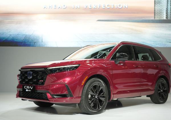 Honda Luncurkan Model Hybrid dan Tampilkan Berbagai Mobil Listrik di GIIAS 2023