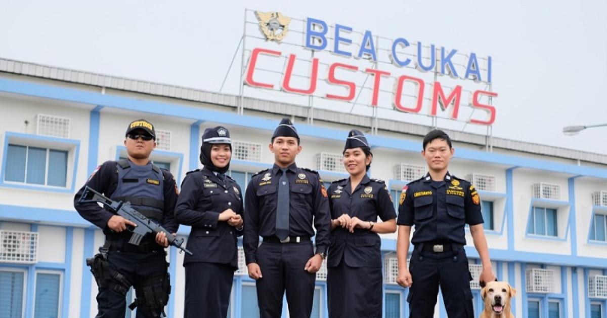 Kawan Migran Bea Cukai Juanda Bantu Pekerja Migran Registrasikan IMEI