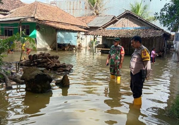 Curah Hujan Tinggi, Rumah Warga Kabupaten Serang Terendam Banjir