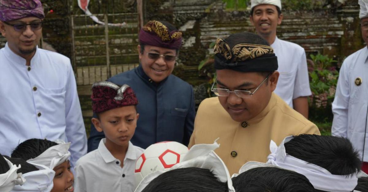 100 Relawan Bakti BUMN Batch IV, Jalankan Program Sosial Kemasyarakatan di 10 Lokasi di Indonesia