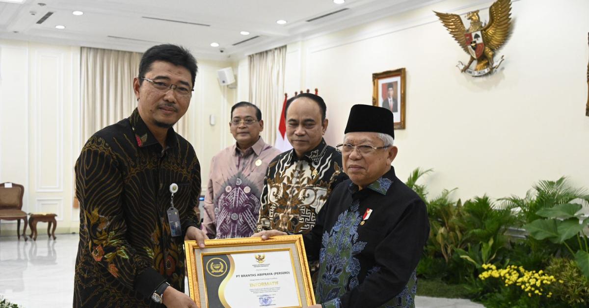 Brantas Abipraya Raih Penghargaan BUMN Terbaik di Penganugerahan Keterbukaan Informasi Publik 2023