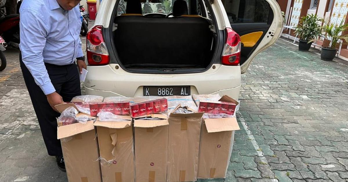 Lewat Patroli Darat, Bea Cukai Gagalkan Peredaran Ratusan Ribu Batang Rokok Ilegal di Jawa Tengah