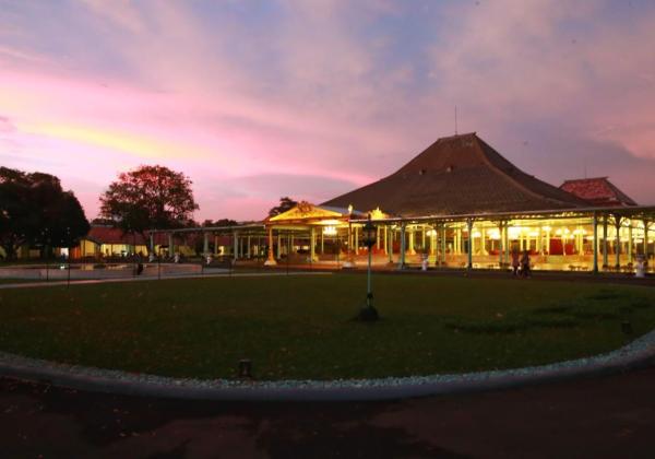 Istana Pura Mangkunegaran Jadi Cagar Budaya Pertama Gunakan Listrik EBT melalui REC PLN