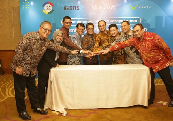 PLN Dukung Penuh Langkah IBC dan Manufaktur Standarkan Baterai untuk Permudah Pengguna Molis