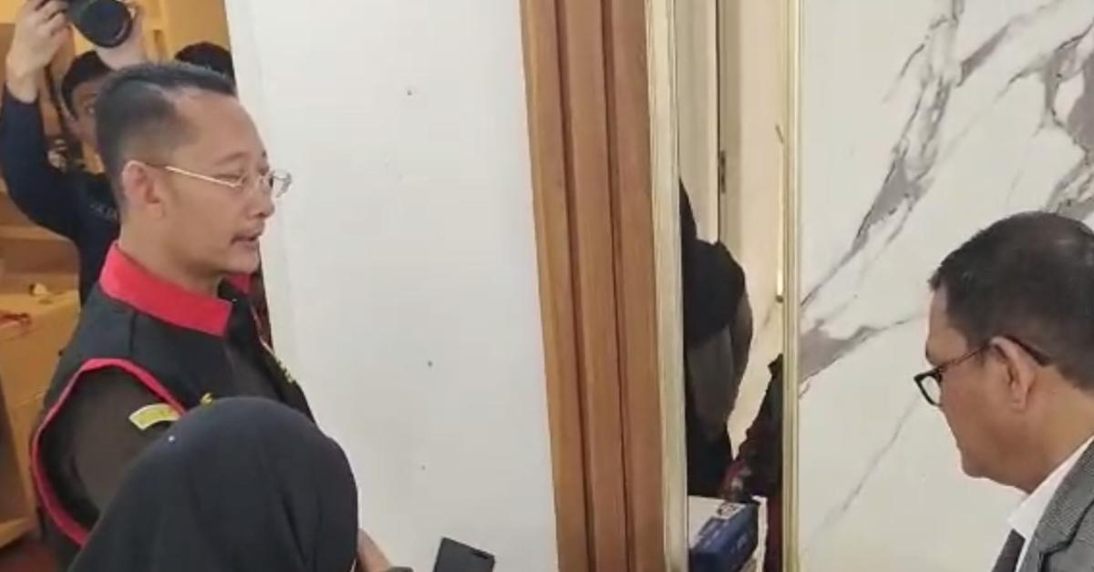 Geledah Rumah Tersangka Korupsi Dana Nasabah BNI, Jaksa Sita Ini