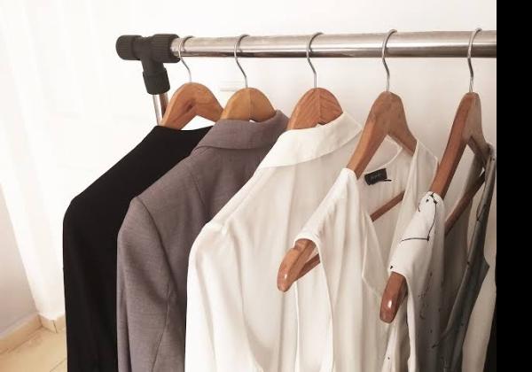 6 Tips Menghemat Anggaran Belanja Baju saat Kantong Tipis, Nomor 2 Jangan Tergiur Diskon