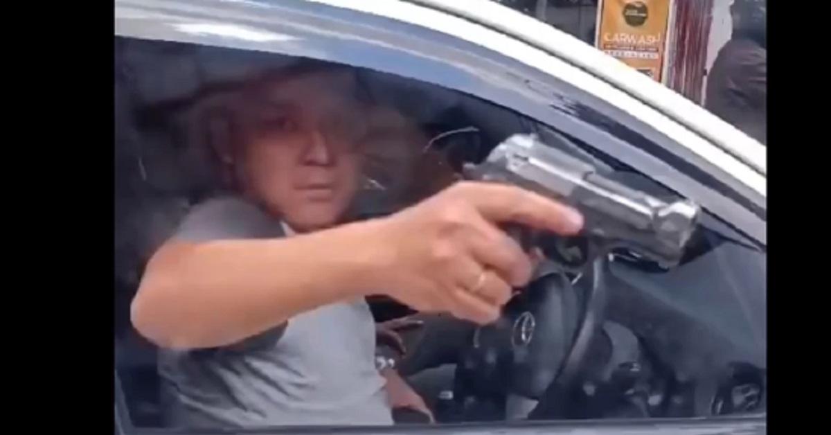  Viral Video Aksi Koboi Todong Pistol di Jaksel, Pelaku Ditangkap Polisi!