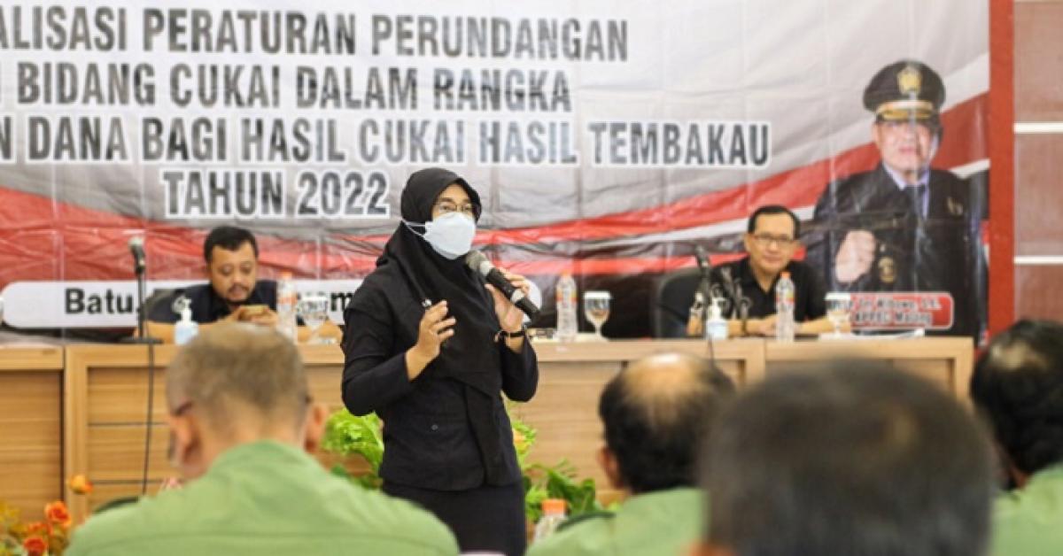 Ini Cara Bea Cukai Kembangkan Industri Hasil Tembakau dan Tekan Peredaran Rokok IIegal