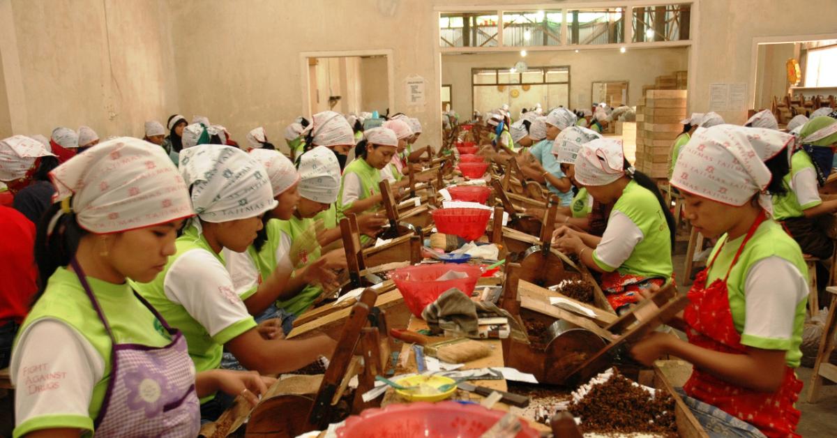 Bea Cukai Pastikan Pemanfaatan DBH CHT Tepat Sasaran