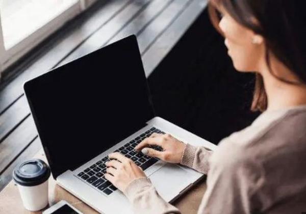 Laptop Black Screen? Ternyata Ini Penyebab dan Cara Mengatasinya dengan Mudah