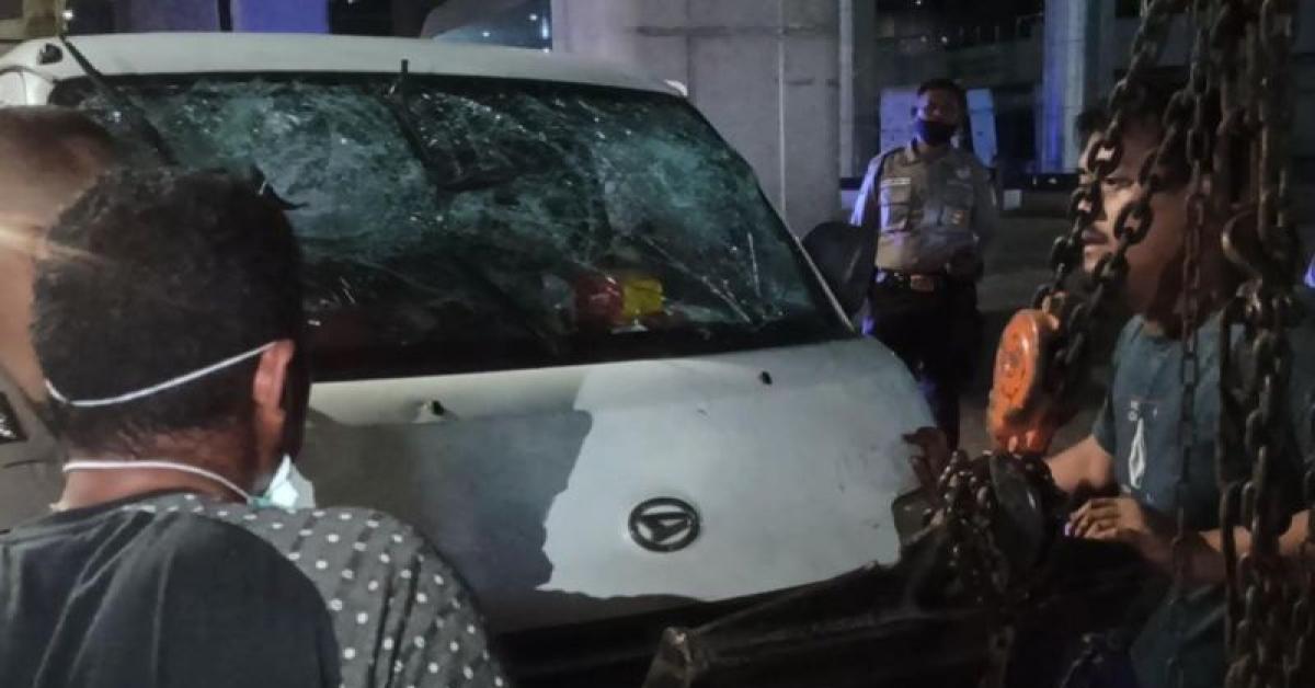 Diduga Kabur Usai Tabrak Pengguna Jalan, Pengemudi Minibus Ditangkap Polisi, Ternyata...