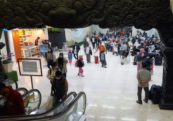 Suasana Mudik di Bandara Soekarno Hatta Terminal 1A