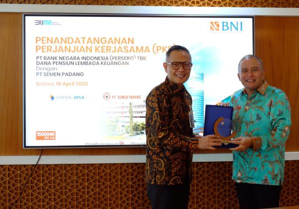 Kuasai 21% Industri, DPLK BNI Gandeng Semen Padang