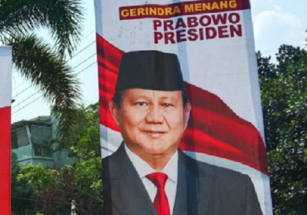 Konsolidasi Kader Partai Gerindra, Spanduk Prabowo 'Nongol' hingga ke Pelosok Desa 