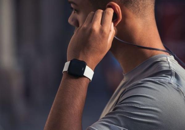 Smartwatch Terbaru dengan Fitur Kesehatan Terbaik di 2024, Jadi Teman Sehatmu!