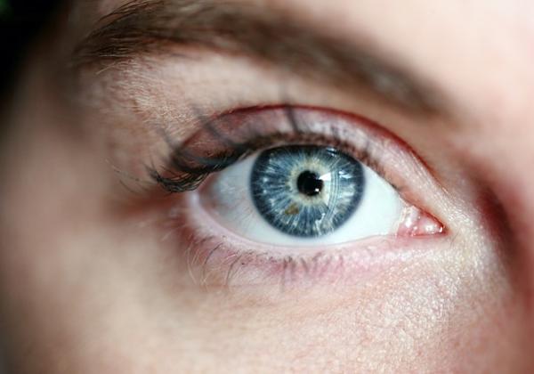 Tanpa Skincare, Berikut 5 Tips Mempercantik Keindahan Mata yang Perlu Diperhatikan