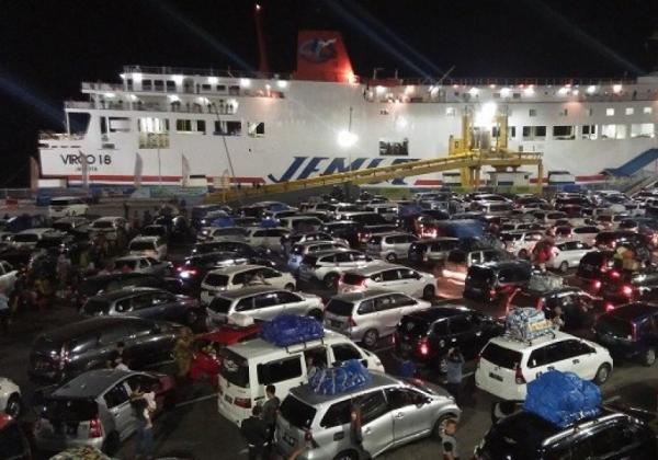 Arus Mudik Penyeberangan Jawa-Sumatera, Tercatat 894.063 Penumpang dan 209.460 unit Kendaraan