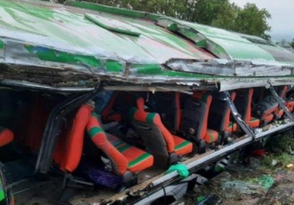 Polisi Temukan Bukti-Bukti Kecelakaan Bus Pariwisata yang Tewaskan 13 Orang di Bantul