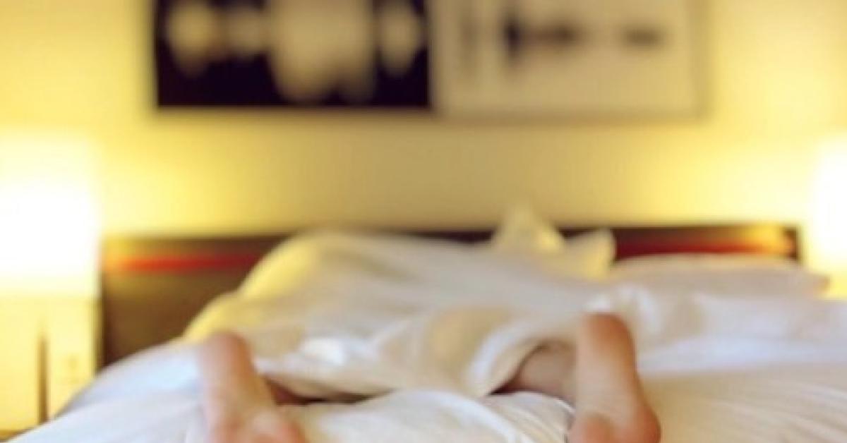 Manfaat Tidur Siang untuk Kesehatan Tubuh, Bisa Memperbaiki Suasana Hati!
