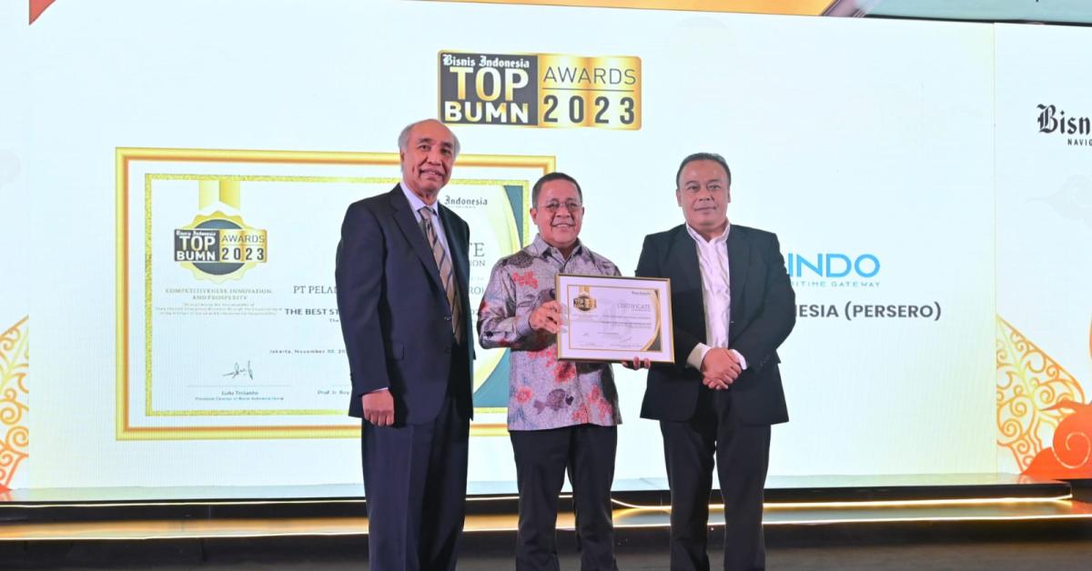 Pelindo Raih Dua Penghargaan Sekaligus dari Bisnis Indonesia 