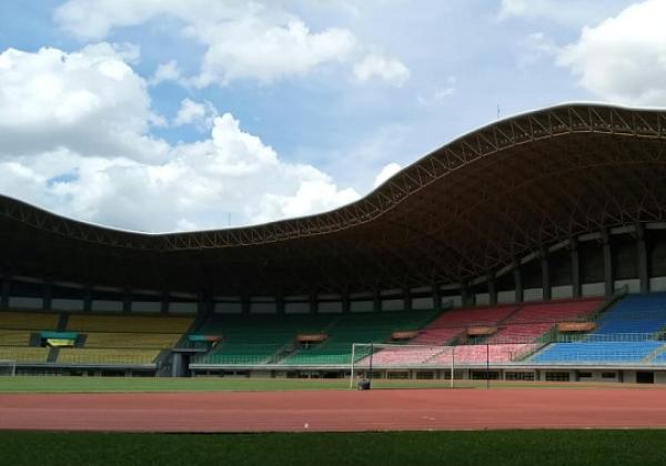 Begini Kondisi Rumput Stadion Patriot Chandrabaga Kota Bekasi, yang Jadi Markas Tiga Klub Sepak Bola 
