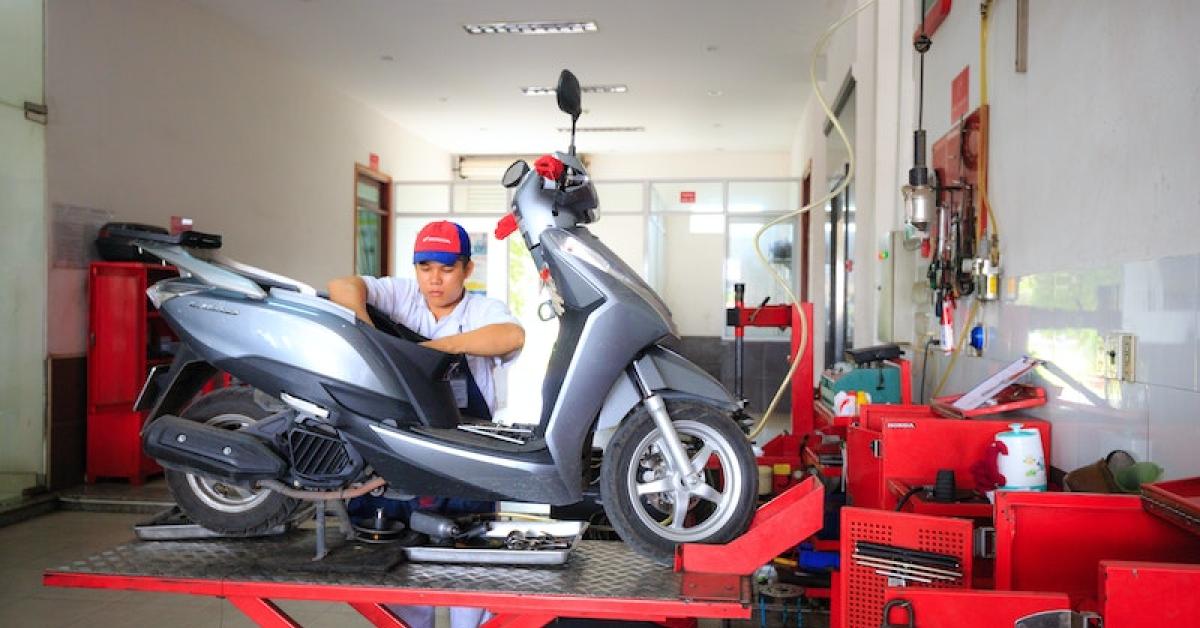 Kompetensi Teknik Sepeda Motor: Program Keahlian Jurusan Teknik Otomotif di SMK 