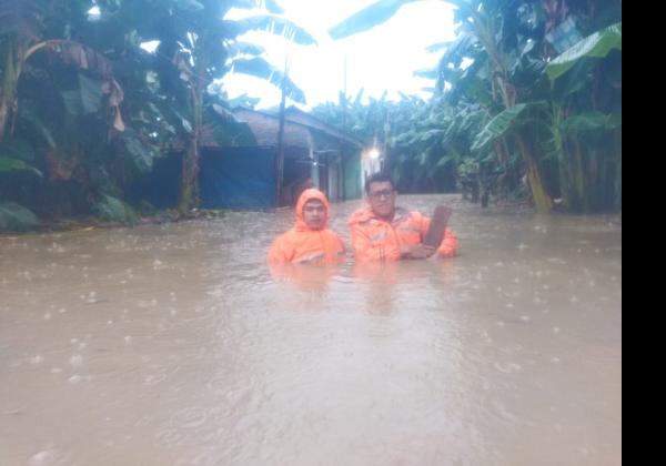 Hujan Deras Sejak Semalam, Kota Bekasi Dikepung Banjir 