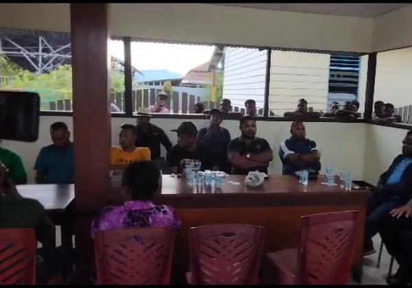 WNA dan Warga Dipergoki Ngebor Tambang Emas tanpa Izin di Nabire
