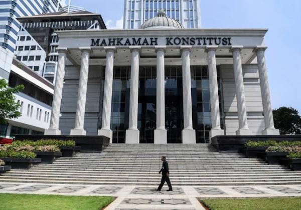 Gugat Presidential Threshold, Lieus Sungkharisma Curcol Sulitnya Ikut Pemilu ke Hakim MK