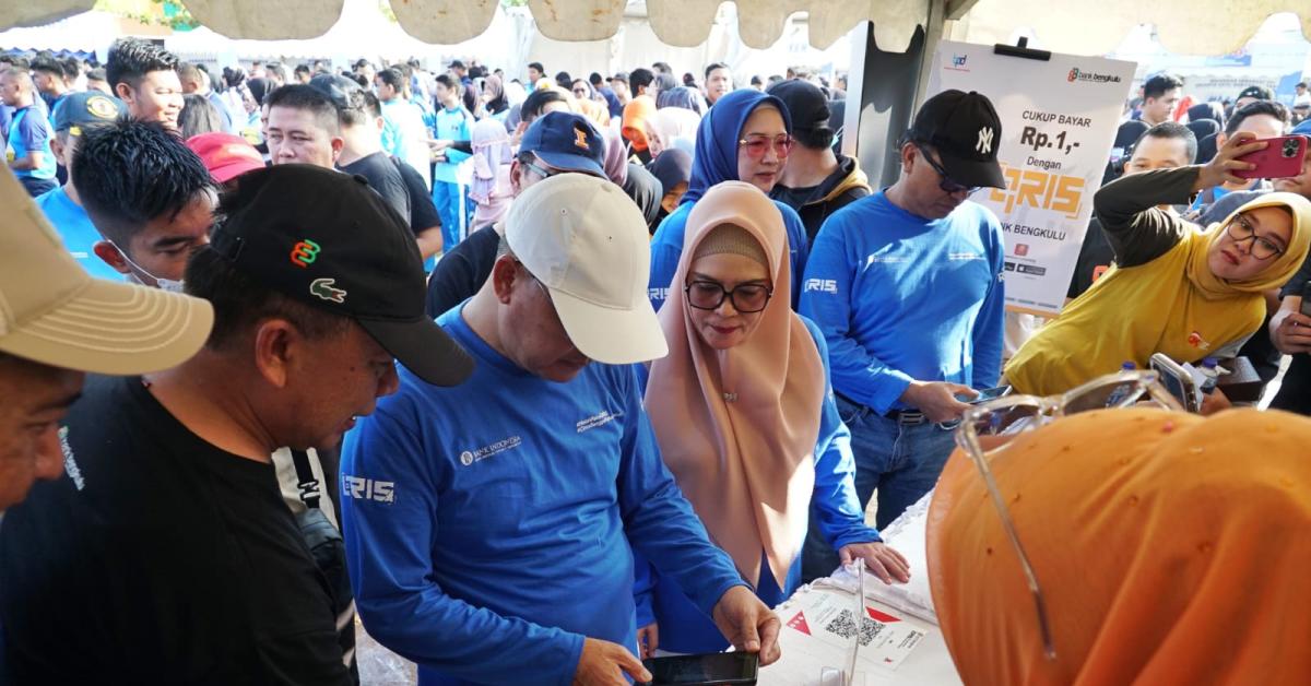Transaksi QRIS Beri Manfaat, Gubernur Dorong Perbankkan Sentuh Sektor Riil