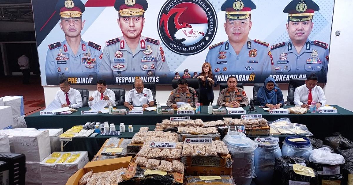 Narkoba 3 Truk di Gudang Bekasi Totalnya Capai Rp23 Miliar 