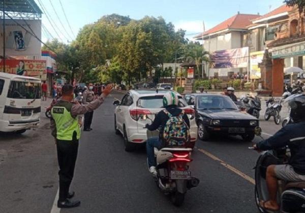Heboh, Penangkapan WN Jerman yang Merampas Mobil Warga di Buleleng Bali