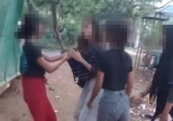 Seorang Wanita Remaja di Bekasi Jadi Korban Kekerasan Senior Akibat Kue Pancong