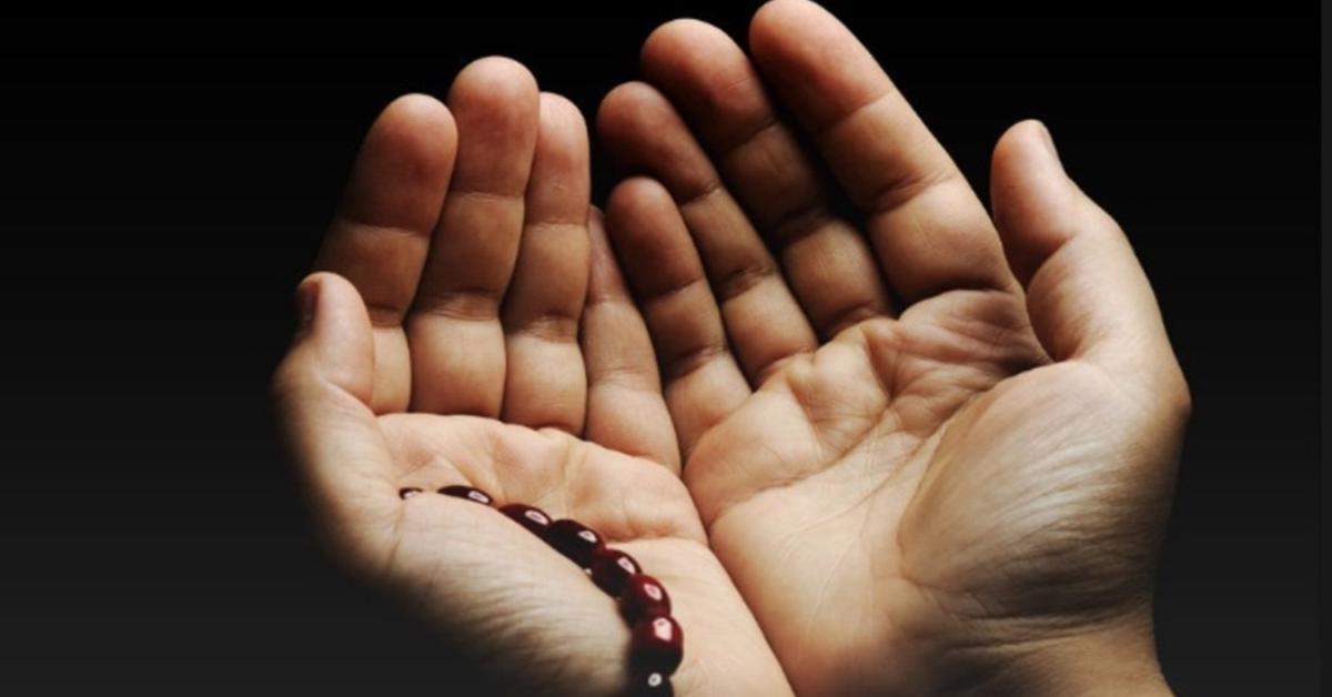 Gak Semua Bisa! Ini Amalan Rahasia Agar Doa Cepat Dikabulkan