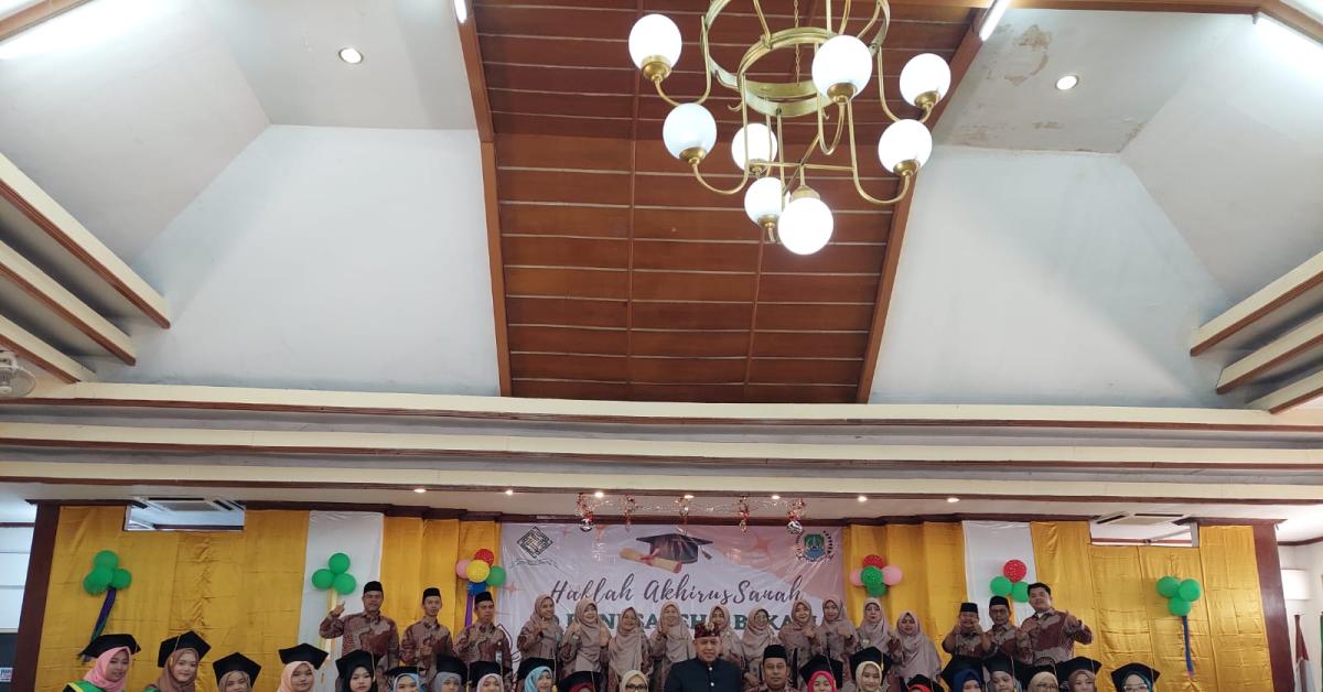 Plt. Wali Kota Bekasi Hadiri Haflah Akhirussanah Gen XXIX SD Bani Saleh 5