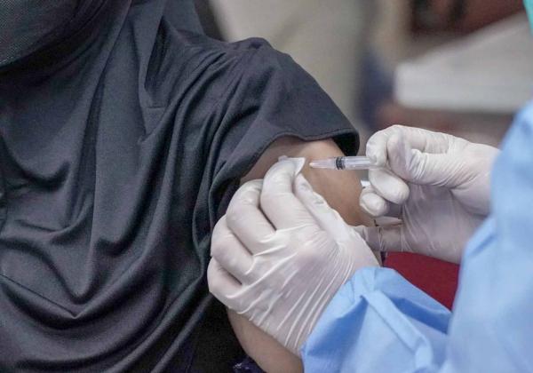 Dicecar Pertanyaan oleh Panja DPR, Kemenkes Janji Penuhi Hak Warga Muslim Dapat Vaksin Halal