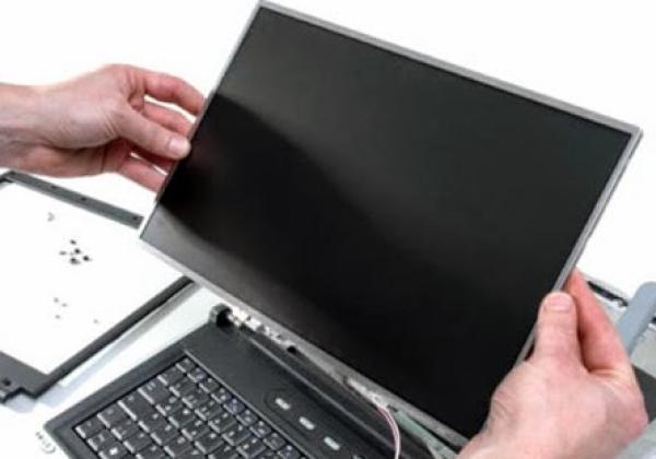 5 Cara Mudah Atasi Layar Laptop yang Bergerak Sendiri
