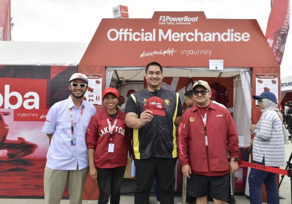 Berjalan Sukses, Menpora Dito Ingin F1 Powerboat 2024 Danau Toba Jadi Contoh Sport Tourism Daerah Lain