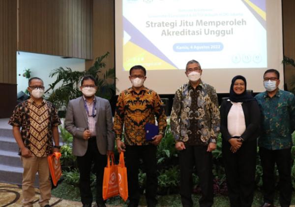 Universitas Esa Unggul Gelar Seminar, Bahas Strategi Dapatkan Akreditasi Unggul