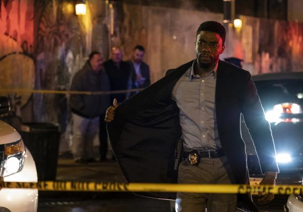 Sinopsis Film 21 Bridges: Aksi Chadwick Boseman Bongkar Kasus Pembunuhan Polisi