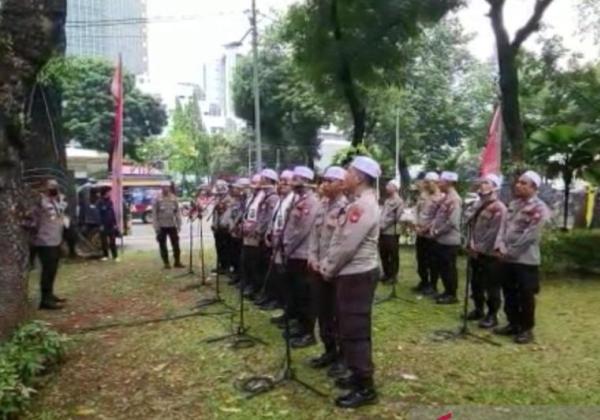 Pasukan Basmalah dan Asmaul Husna Polda Metro Jaya Turun Lapangan Lagi, Kali Ini di DPR