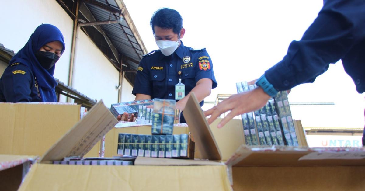 Bea Cukai Lakukan Pengawasan Pemusnahan Barang-Barang Ilegal sebagai Bentuk Perlindungan Masyarakat