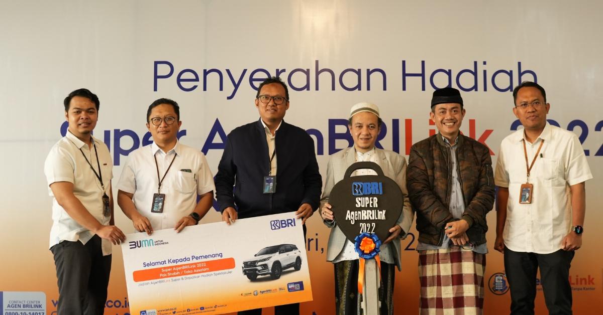 BRI Beri Kejutan 2 Mobil untuk Super AgenBRILink