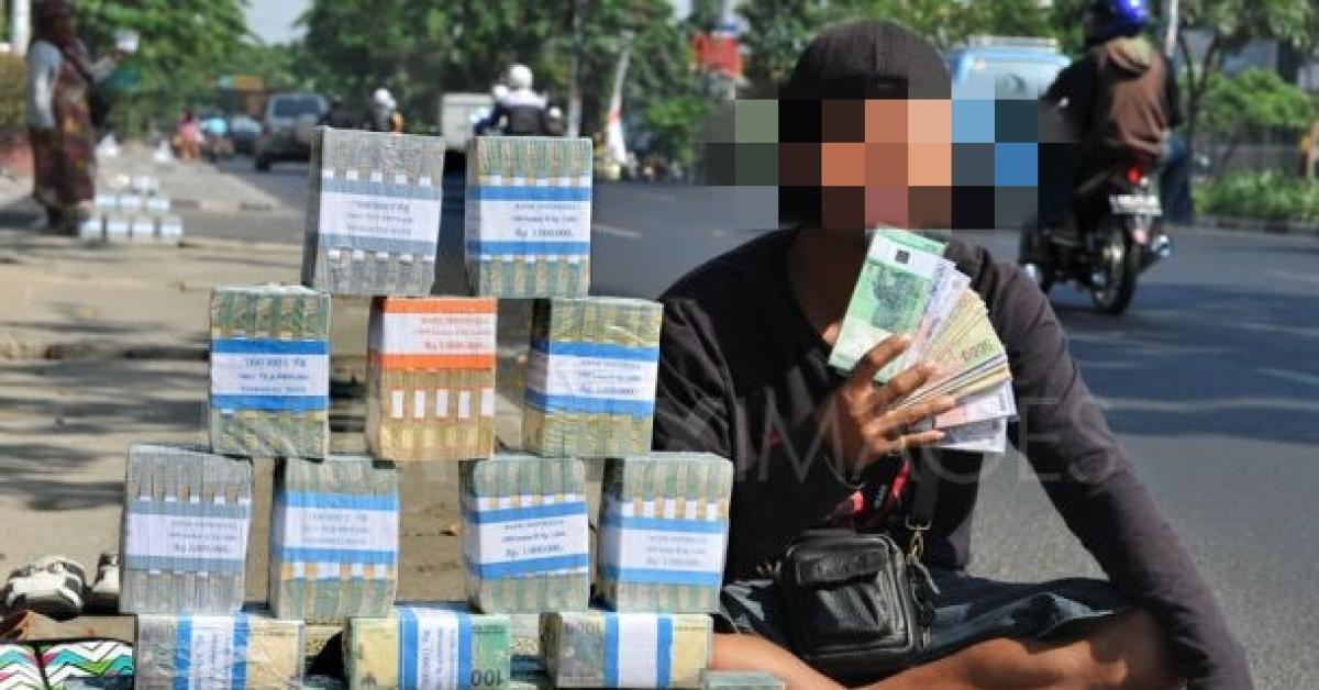 Begini Hukum Tukar Uang Receh di Jalanan Menjelang Lebaran, Awas Dosa Riba! 