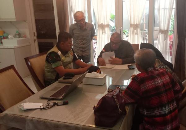 Penyidik Kejagung Geledah Kantor Notaris dan Rumah Mewah di Karawang Terkait Korupsi Dana TWP AD 
